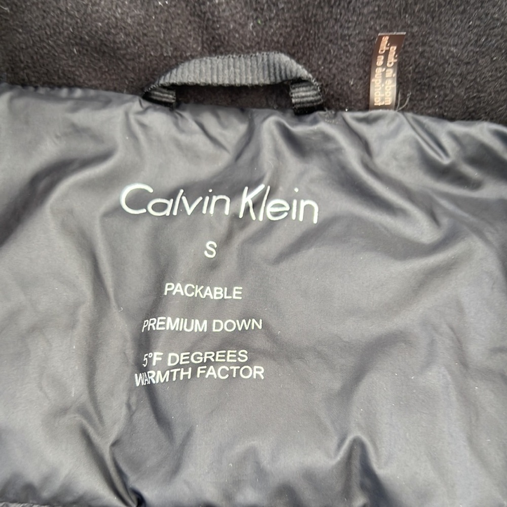 CALVIN KLEIN - Picture 5 of 8